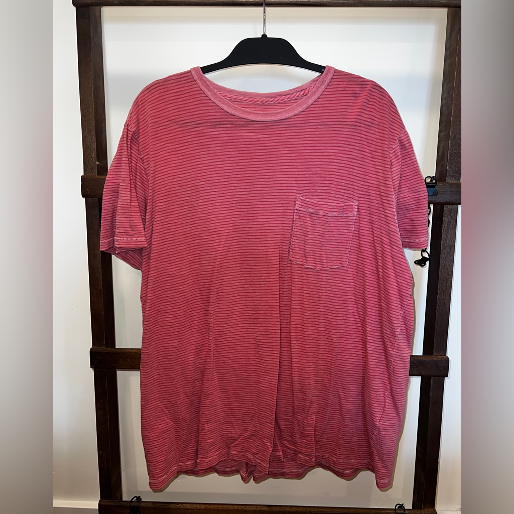 Vineyard Vines Striped Tshirt